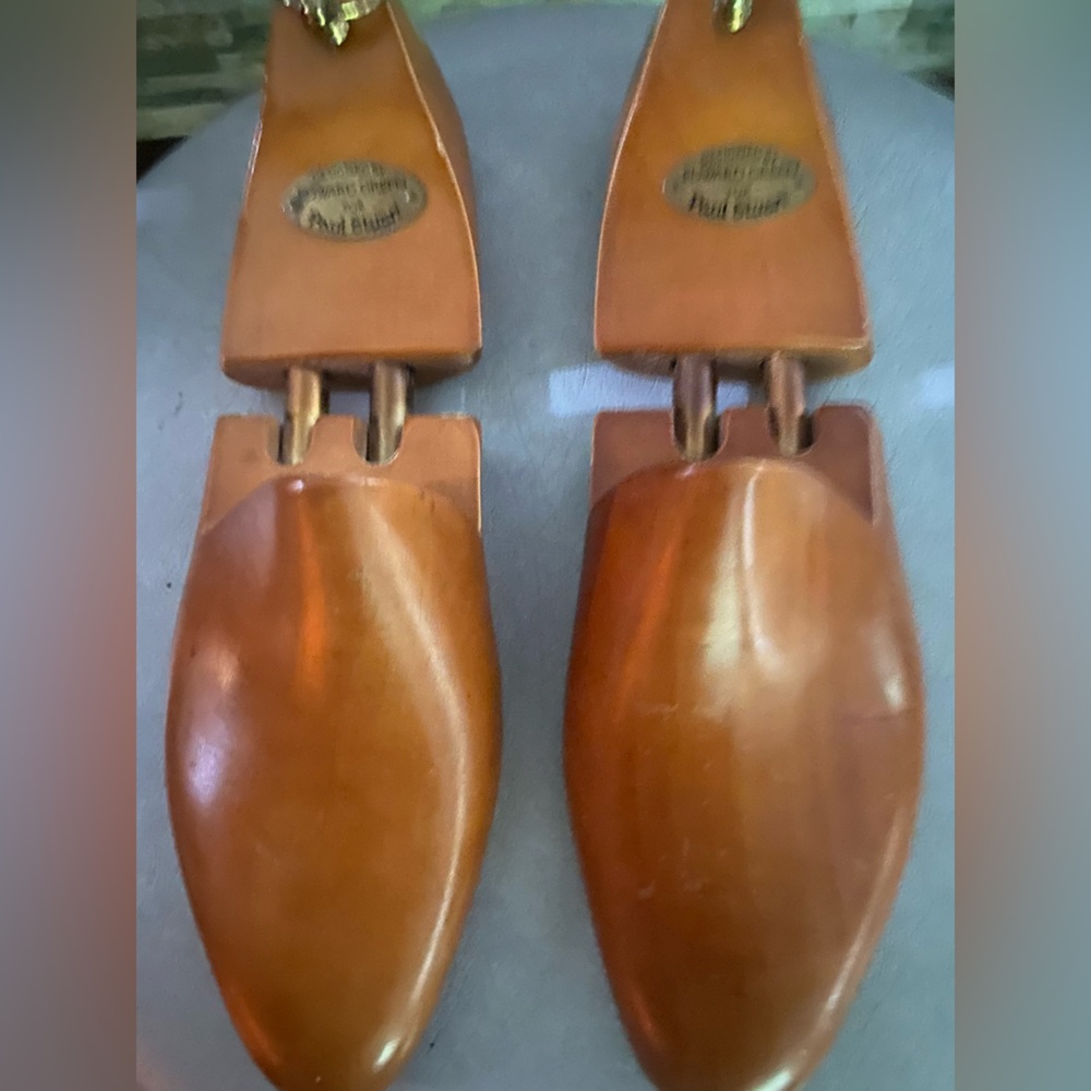 Edward Green for Paul Stuart shoe trees. Size 10